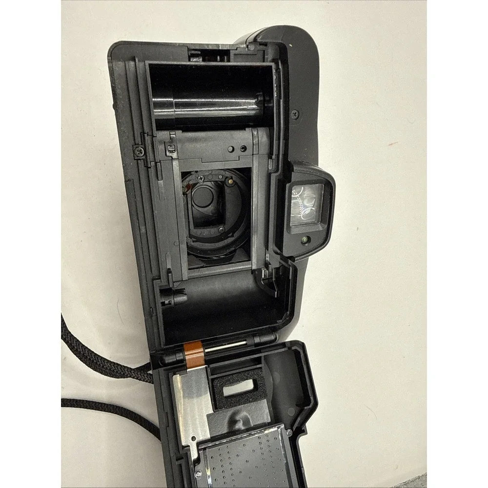 Canon Sure Shot 80 Tele SAF 35mm Point & Shoot Film Camera Works PLEASE READ